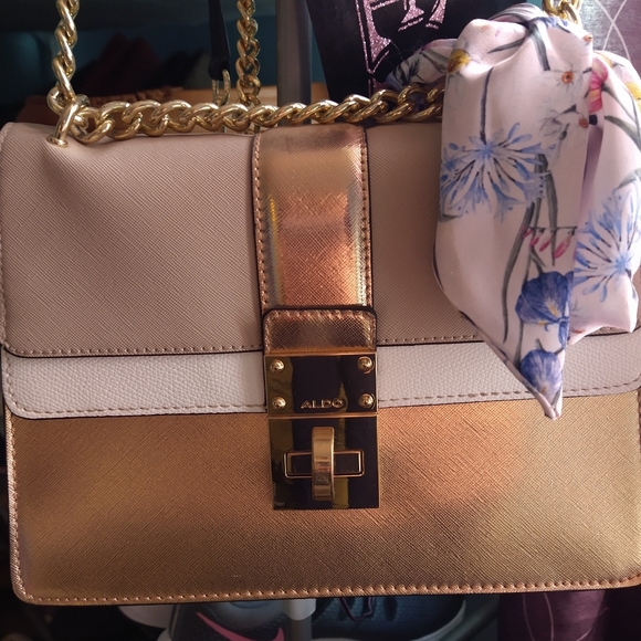 aldo rose gold purse
